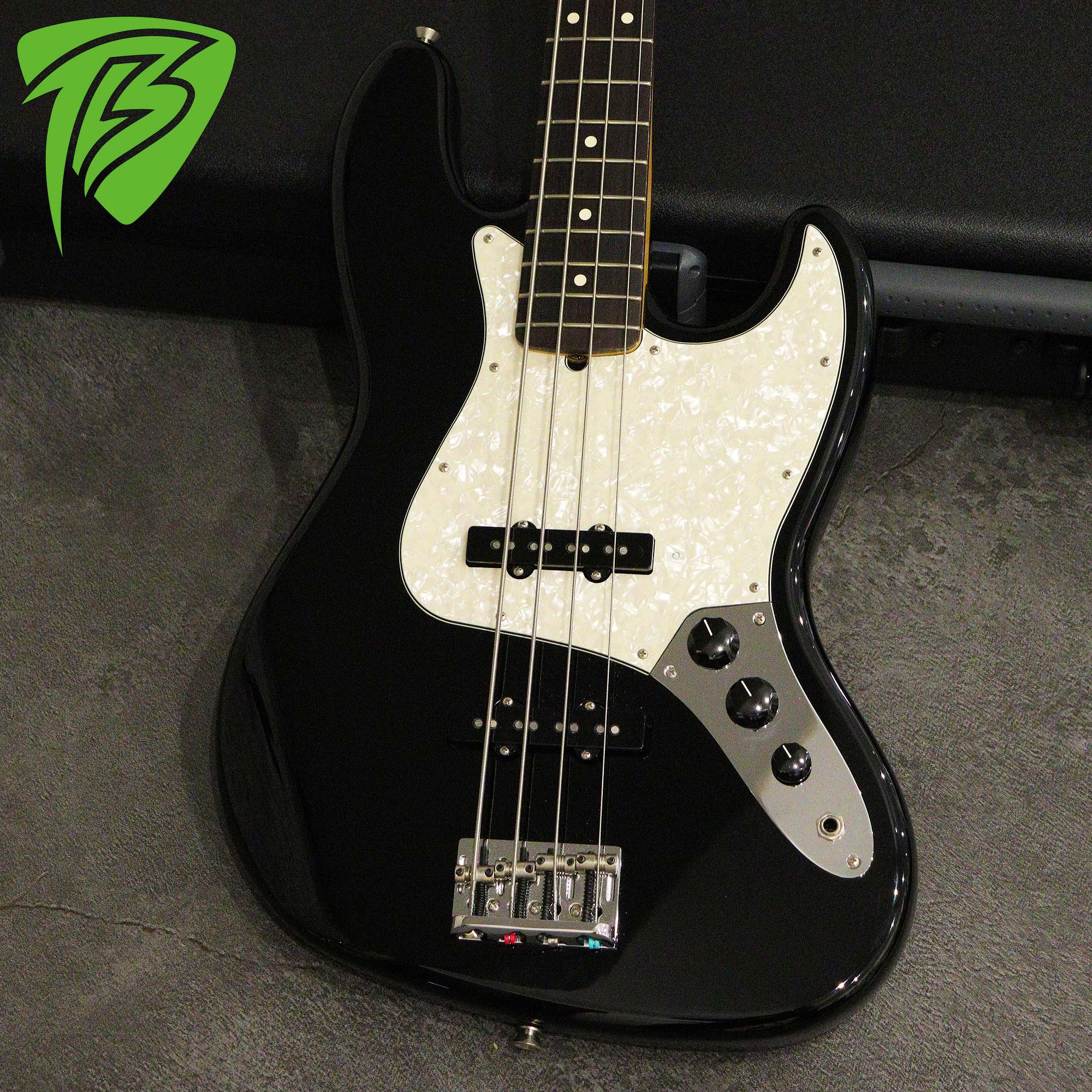 fender USA american standard jazz bass 黒 used】Fender / American Deluxe Jazz Bass V BLK 1999 4.440kg